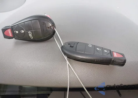 2008 Chrysler 300 Touring from USA, damaged, VIN 2C3LA53G68H259202